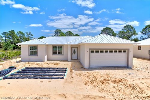 796 Seneca Dr Nw, Lake Placid, FL, 33852-6518 | Card Image