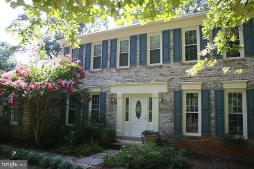 7140 Chesterfield Dr, WARRENTON, VA, 20187-4166 | Card Image