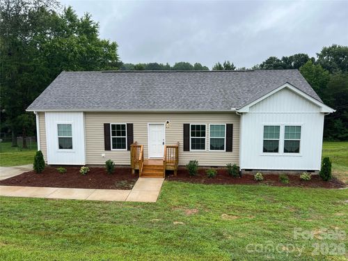 819 Wellwood Ave, Statesville, NC, 28677-2878 | Card Image