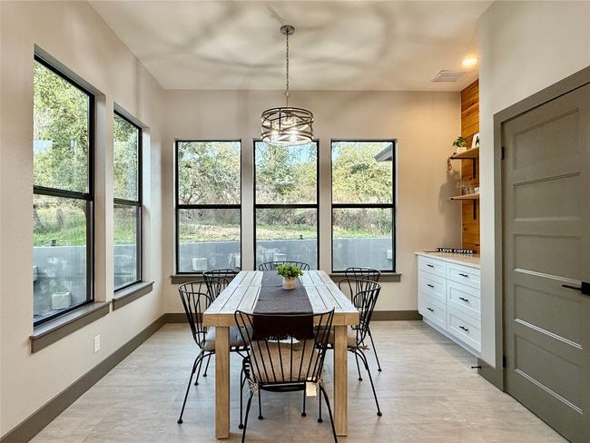 900 Daviot Dr, House other with 3 bedrooms, 2 bathrooms and null parking in Briarcliff TX | Image 10