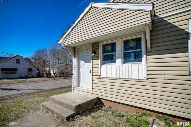 2217 W Marquette St, House other with 2 bedrooms, 1 bathrooms and null parking in Peoria IL | Image 37