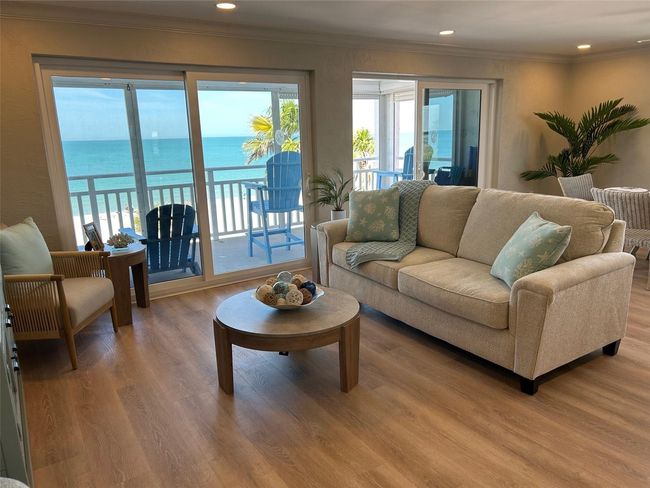 APT-5N - 555 Gulf Way, Condo with 2 bedrooms, 2 bathrooms and null parking in St Pete Beach FL | Image 11