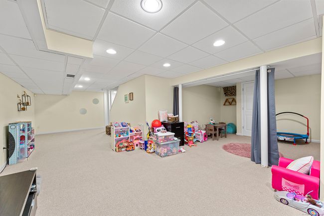 28 Hilltop Dr, House other with 4 bedrooms, 3 bathrooms and 6 parking in Trumbull CT | Image 36