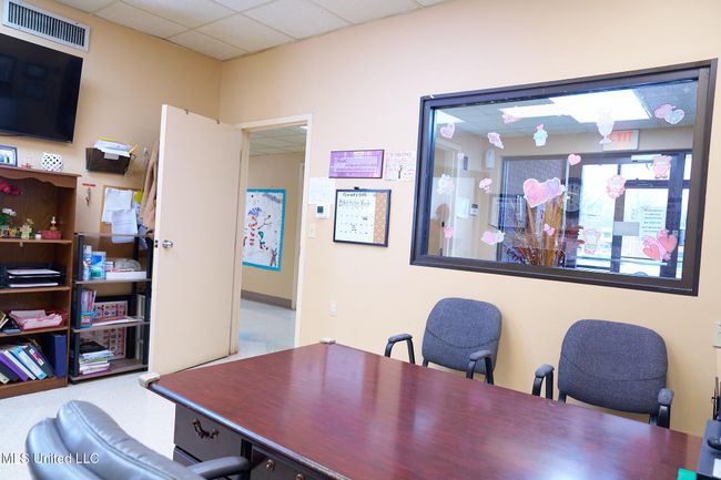 Office | Image 7