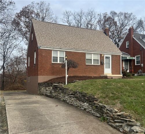 314 Scene Ridge Rd, Mckeesport, PA, 15133-2222 | Card Image