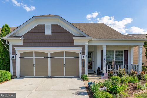 6 Whaleback Ln, FREDERICKSBURG, VA, 22406-5470 | Card Image