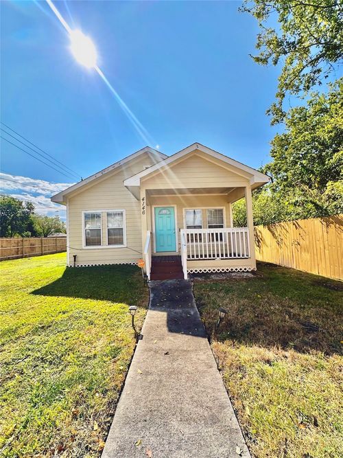 4146 Brinkley St, Houston, TX, 77051-2428 | Card Image
