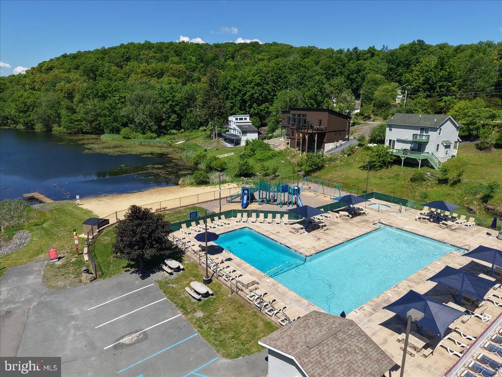 Residential in BUSHKILL