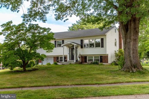 494 Overlook Dr, WARMINSTER, PA, 18974-2974 | Card Image