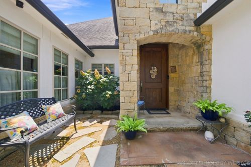 3016 E 115th St S, Tulsa, OK, 74137-7800 | Card Image