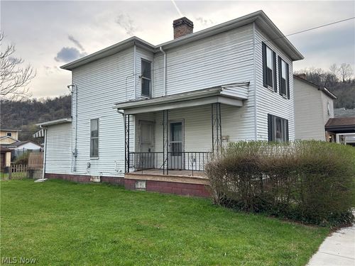 513 Union St, Martins Ferry, OH, 43935-1929 | Card Image