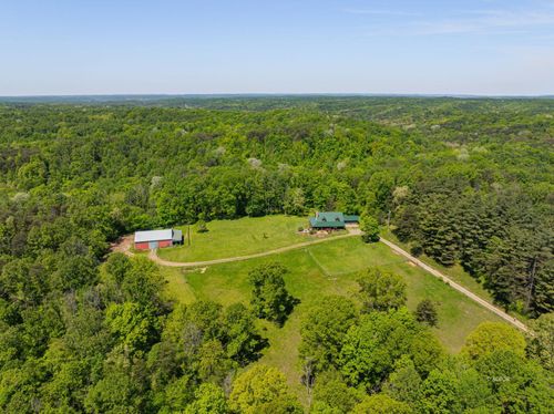 10375 Frasure Helber Rd, Logan, OH, 43138 | Card Image