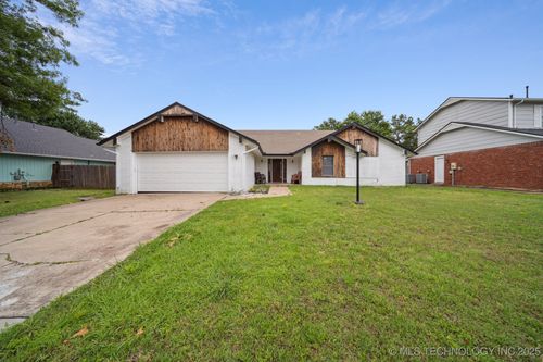 6407 S 110th East Ave, Tulsa, OK, 74133-1624 | Card Image