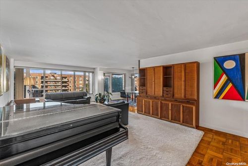 apt-6f-166-25 Powells Cove Blvd, Beechhurst, NY, 11357-1512 | Card Image