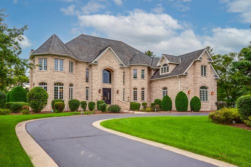 3613 Crestview Dr, Long Grove, IL, 60047-5231 | Card Image