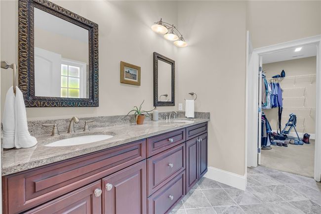 Master Bath | Image 20