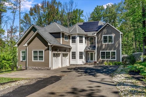205 Parlin Ln, Watchung, NJ, 07069-5441 | Card Image