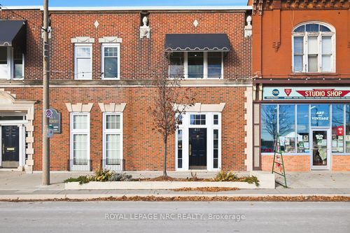 201-431 St Paul St, St Catharines, ON, L2R3N4 | Card Image