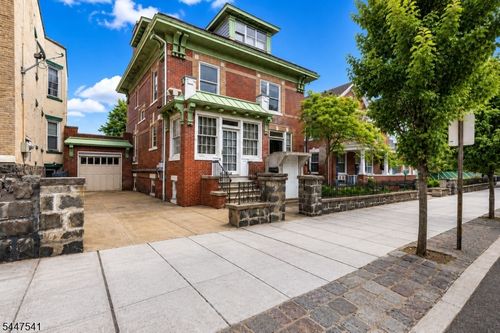 204 Palisade Ave, Union City, NJ, 07087-5207 | Card Image