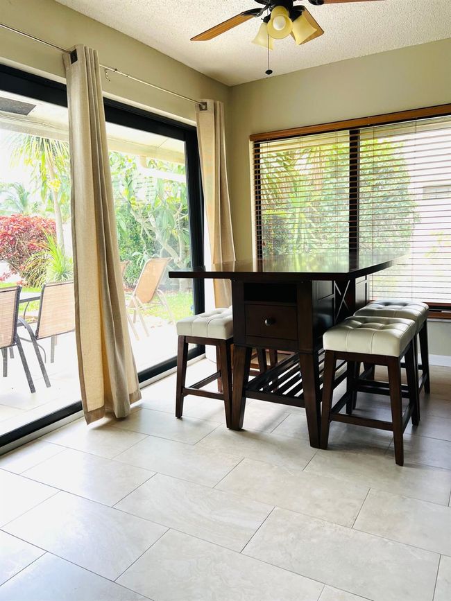2749 Sw 5 Th St, Townhouse with 2 bedrooms, 2 bathrooms and null parking in Delray Beach FL | Image 16