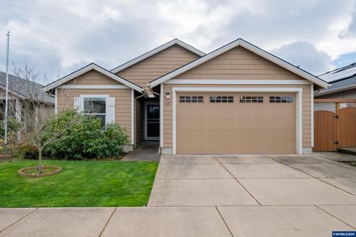 1621 Se Osoberry St, Dallas, OR, 97338 | Card Image