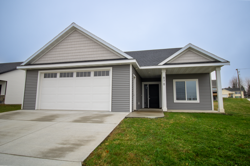 870 Bucknell Ln Se, Stewartville, MN, 55976-1683 | Card Image