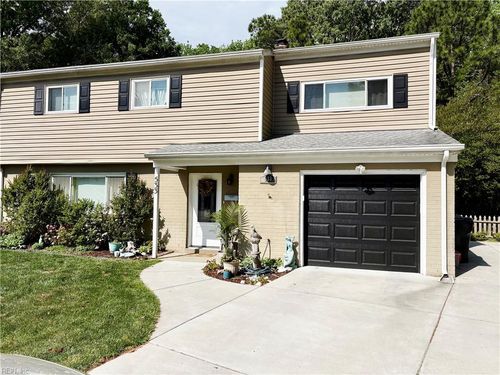 533 Hornell Ln, Virginia Beach, VA, 23452-2559 | Card Image
