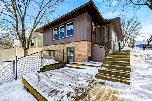 1411 Woodland Ave, Eau Claire, WI, 54701-5005 | Card Image