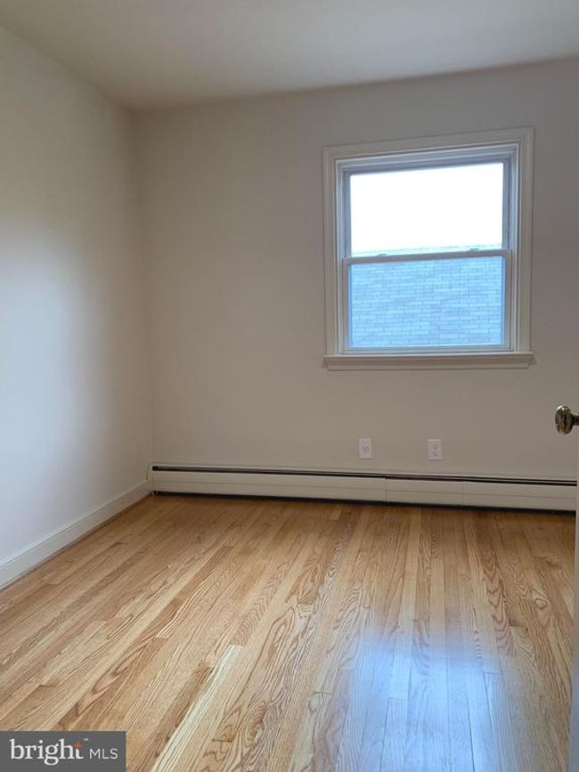 APT-2 - 300 Claiborne Ave, Condo with 2 bedrooms, 1 bathrooms and null parking in FREDERICKSBURG VA | Image 12