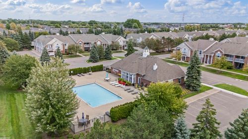 45691 Heather Ridge Dr, Macomb, MI, 48044-4073 | Card Image