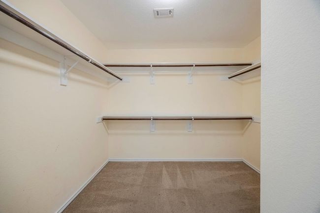 5936 Firethorn Dr, House other with 4 bedrooms, 3 bathrooms and null parking in Dallas TX | Image 25