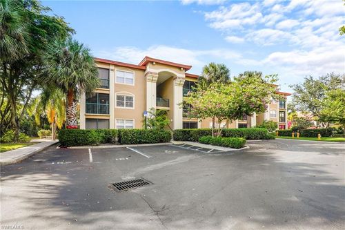 apt-921-8960 Colonnades Ct E, BONITA SPRINGS, FL, 34135-7871 | Card Image