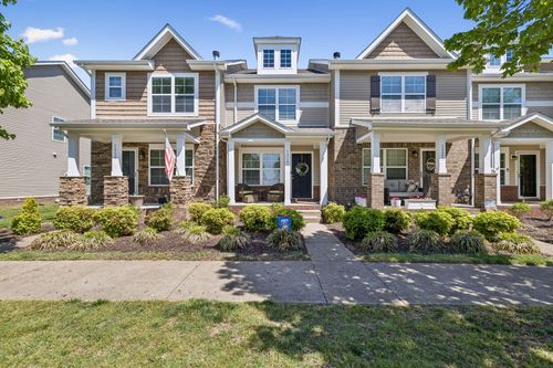 1319 Riverbrook Dr, Hermitage, TN, 37076-3570 | Card Image