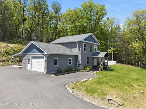 300 Gumbletown Rd, Paupack, PA, 18451-7740 | Card Image