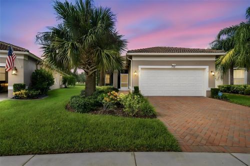 4902 Sandy Glen Way, WIMAUMA, FL, 33598-2500 | Card Image