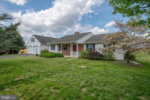 286 Rock Point Rd, MARIETTA, PA, 17547-9205 | Card Image