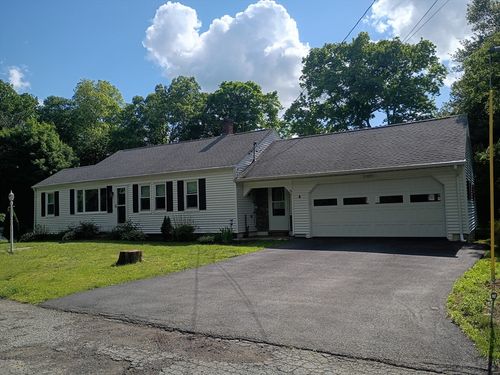 4 Wood Ave, Grafton, MA, 01519-1101 | Card Image