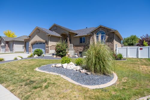 620 W 3600 S, Riverdale, UT, 84405-1726 | Card Image