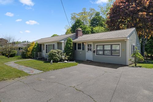 25 Kings Mountain Dr, West Boylston, MA, 01583-2421 | Card Image