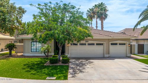 2111 E Gondola Ln, Gilbert, AZ, 85234-2835 | Card Image