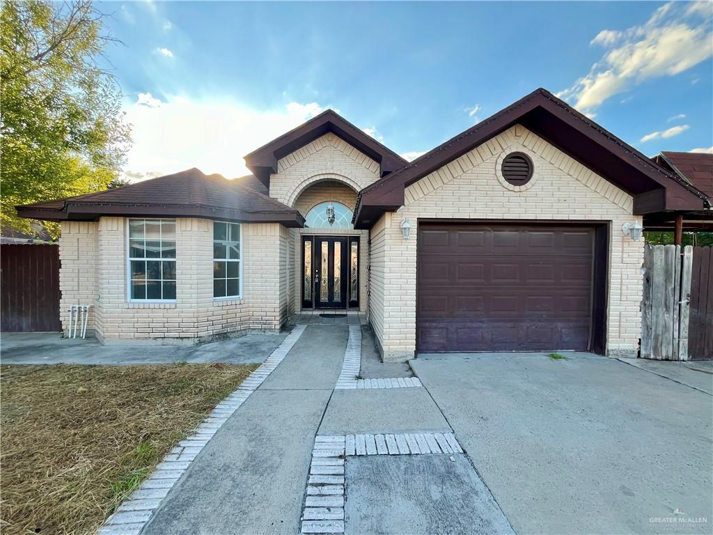 Crisantema St, Mission, TX 78573