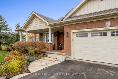 249 Montgomery Blvd, House other with 2 bedrooms, 3 bathrooms and 5 parking in Orangeville ON | Image 2