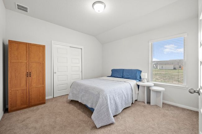352 Backstays Loop, House other with 4 bedrooms, 3 bathrooms and 5 parking in Kyle TX | Image 25