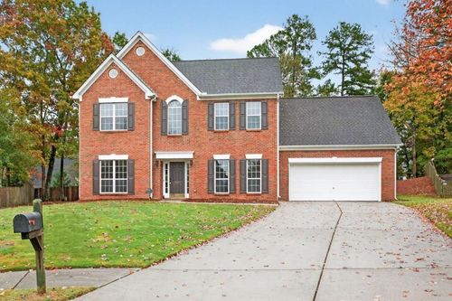 2467 Bittersweet Cir, Dacula, GA, 30019-6712 | Card Image