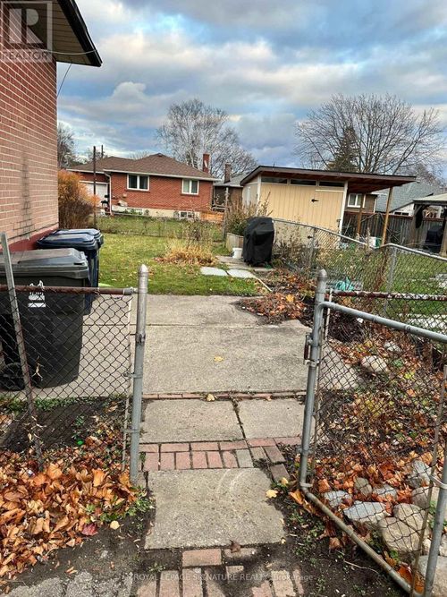 bsmt-7 Limevale Cres, Scarborough, ON, M1E2K5 | Card Image