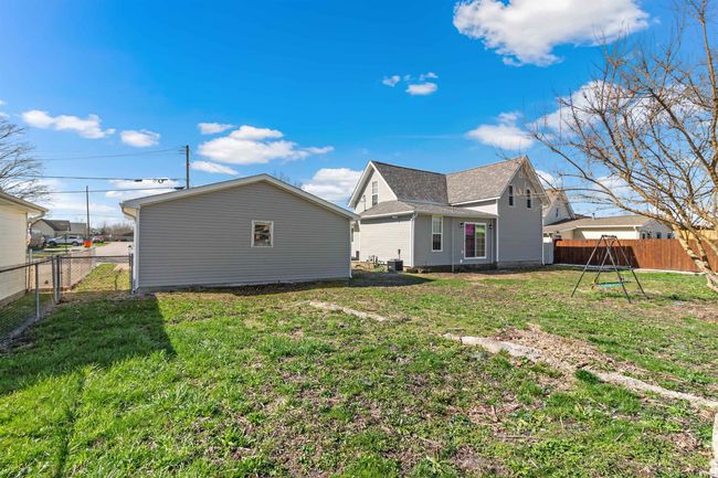 109 E Main St, House other with 3 bedrooms, 1 bathrooms and null parking in Swayzee IN | Image 23