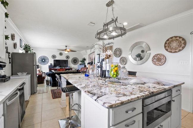 6407 Hillock Ln, House other with 4 bedrooms, 3 bathrooms and 2 parking in Pearland TX | Image 10