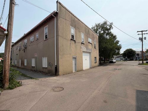 3 Graham St, Elkins, WV, 26241-4032 | Card Image