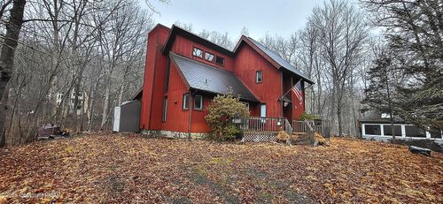 6298 Decker Rd, Bushkill, PA, 18324-6801 | Card Image