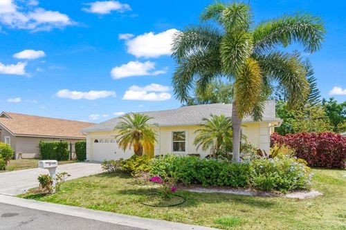 1405 Fairway Cir, Greenacres, FL, 33413-3330 | Card Image